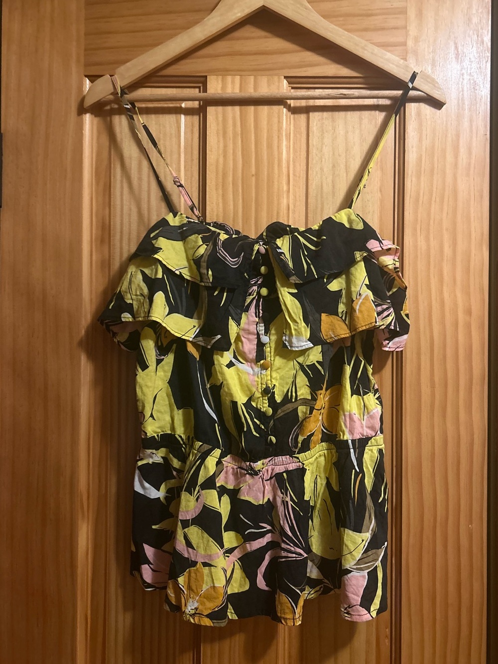 Floral Ruffle Tie-Front Spaghetti Strap Top in Black and Yellow